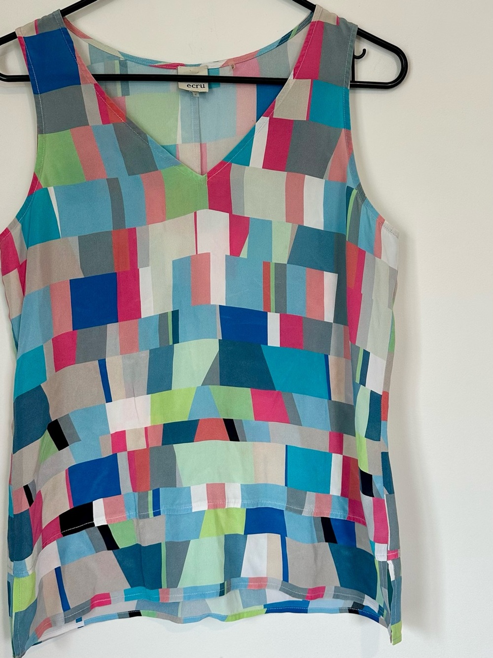 Ecru Women's Multicolor Silk Geometric V-Neck Tank Top - Size: Small - Picture 6 of 6